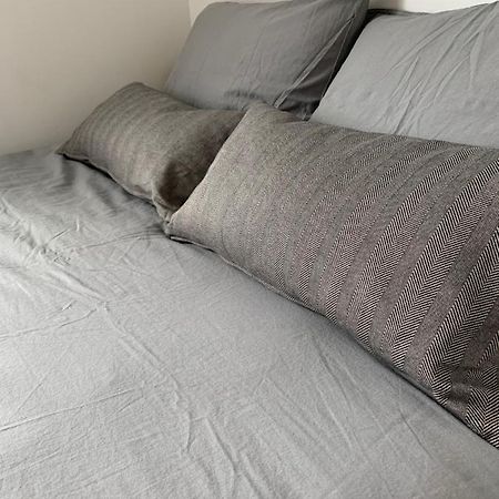 Grindavík R&J Guesthouse Ro0M المظهر الخارجي الصورة