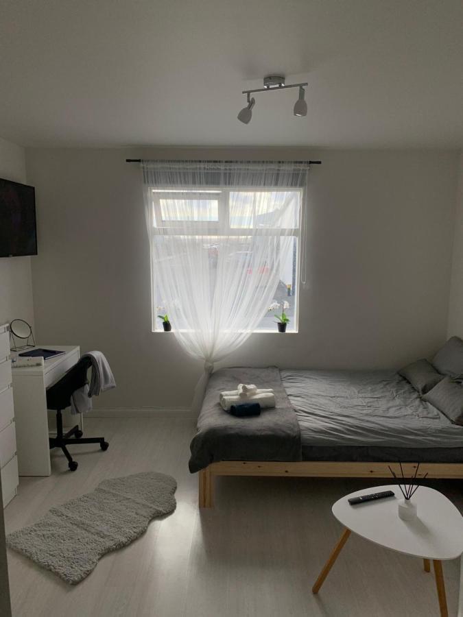 Grindavík R&J Guesthouse Ro0M المظهر الخارجي الصورة
