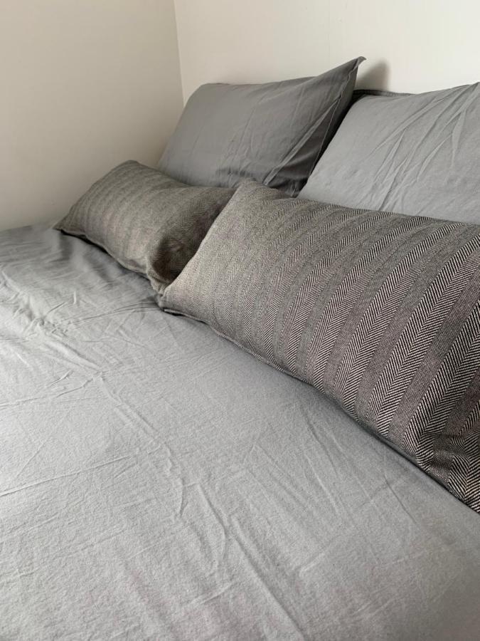 Grindavík R&J Guesthouse Ro0M المظهر الخارجي الصورة
